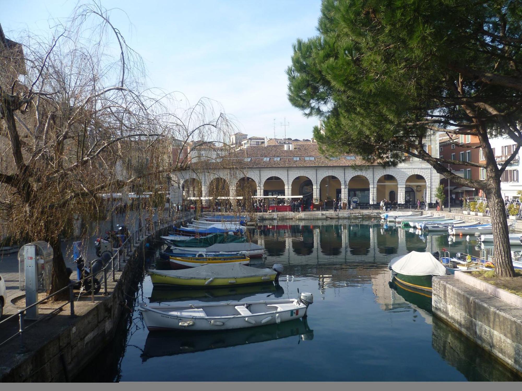 Hotel Moniga Desenzano del Garda Exteriör bild