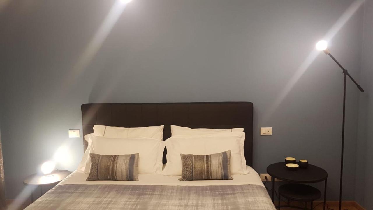 Hotel Moniga Desenzano del Garda Exteriör bild